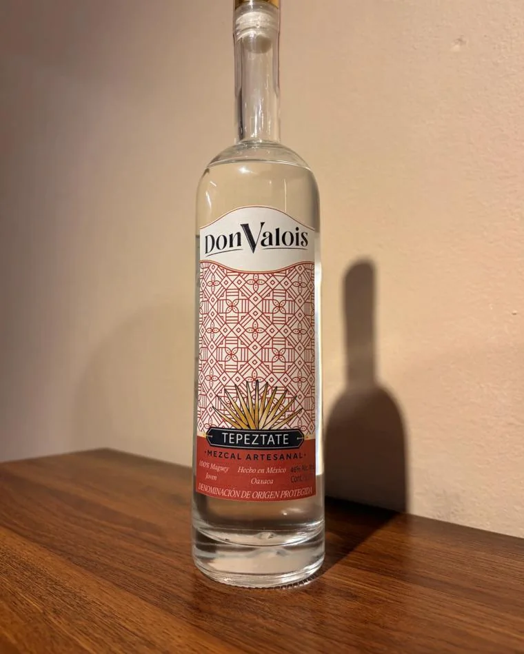 Botella de Don Valois Silvestres